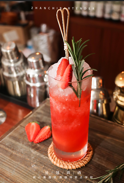 英式調(diào)酒師與花式調(diào)酒師工資誰(shuí)高？